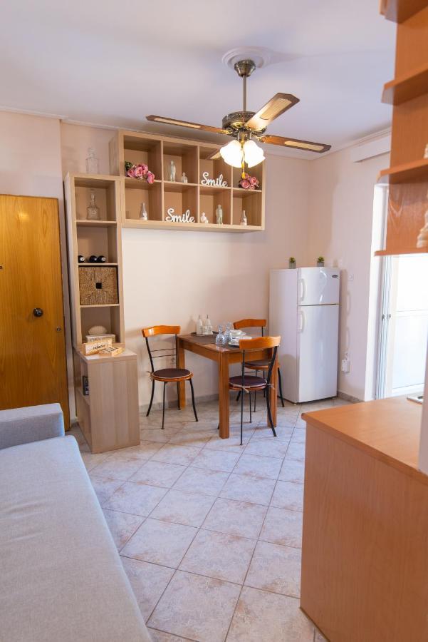 Smile Sea Apartment Kalamata Ngoại thất bức ảnh